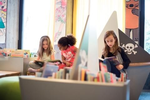 Foto Kinderbibliothek